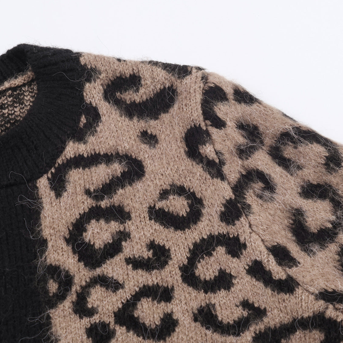 Animal pattern jacquard knitted jacket